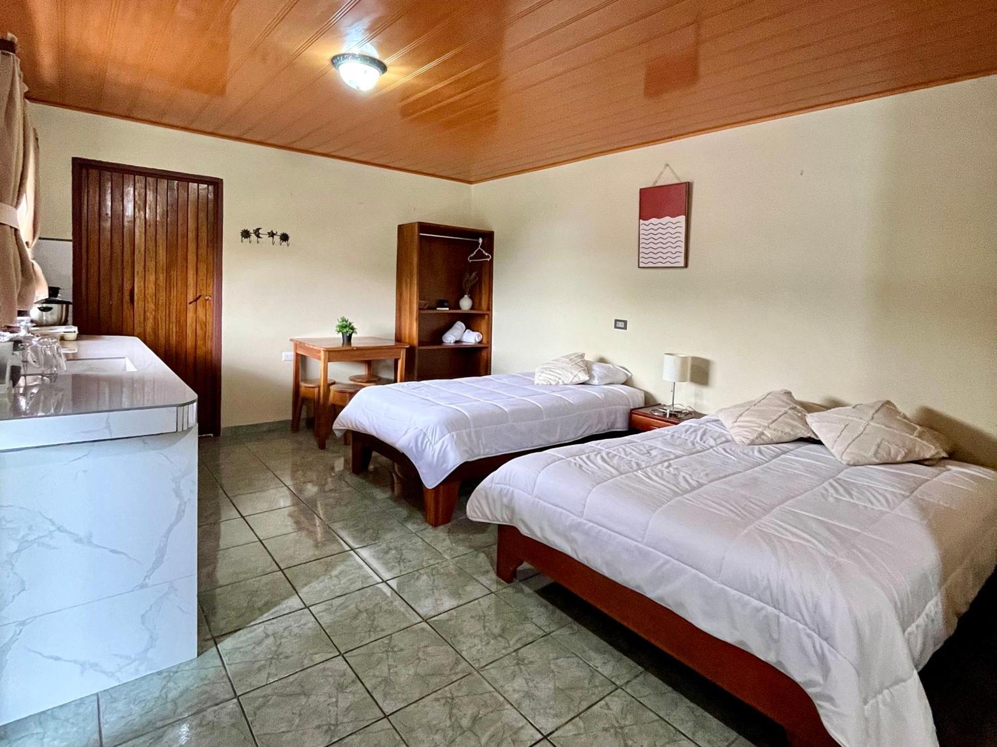 Los Tucanes Lodging El Castillo Exterior foto